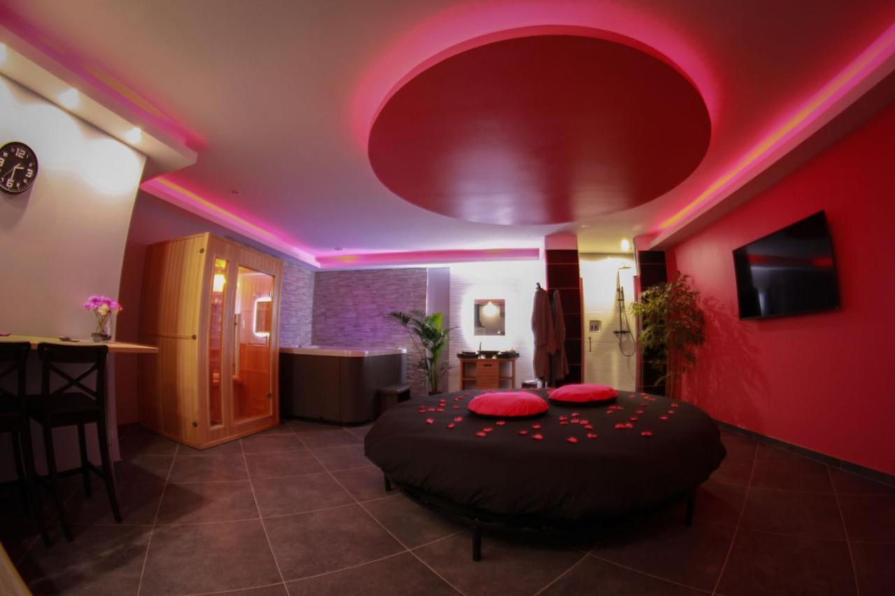 Le Rove Nuit Vip Spa Sauna Privatif מראה חיצוני תמונה